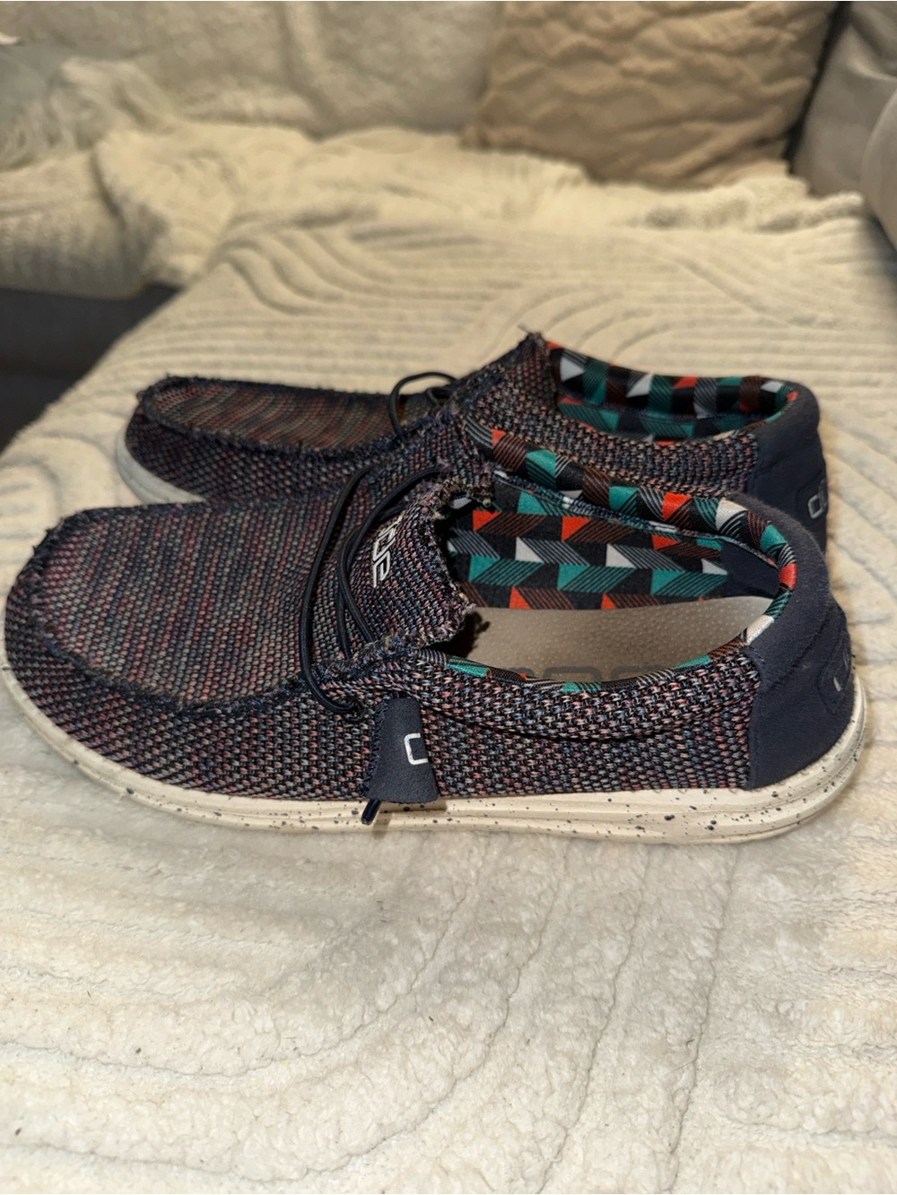Hey Dude Wally Knit Slip-On Shoes Wally Sox Multicolor size 9
